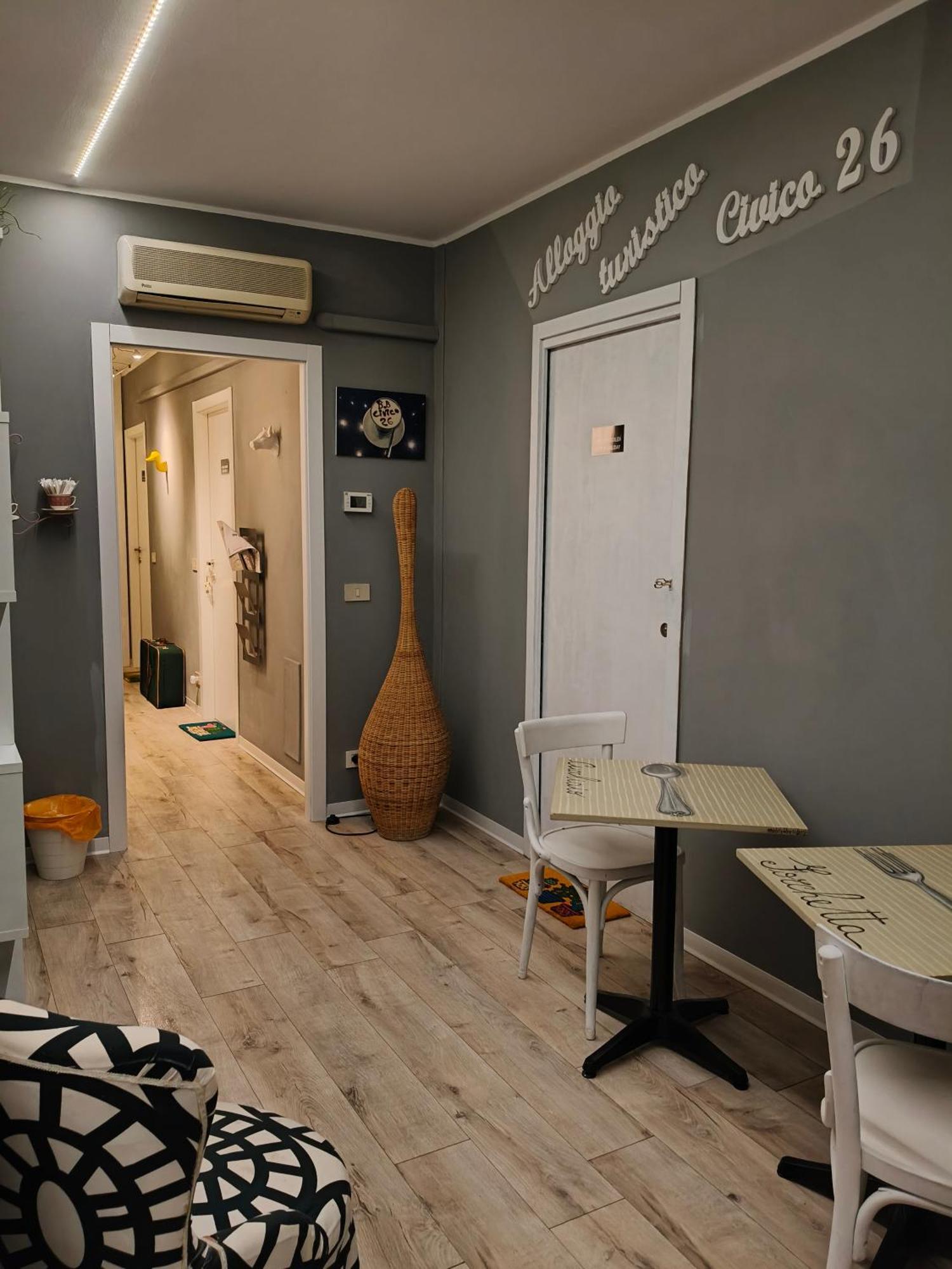 Civico 26 Hotel เตรวิโซ ภายนอก รูปภาพ